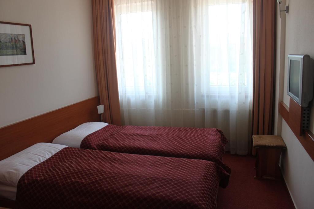 Hotel Dominika Братислава Стая снимка